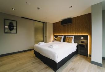 Hotel Bell has Balcony rooms