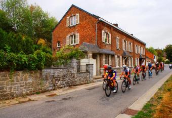 Les2sources Bike-B&B allows 18 year olds to book a room