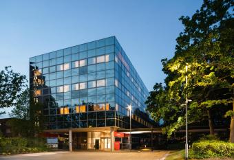 easyHotel Milton Keynes allows 18 year olds to book a room