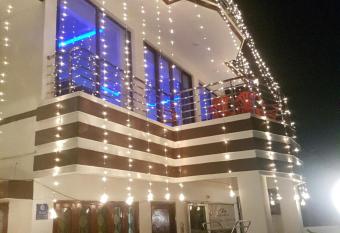 SM Guest House has Balcony rooms