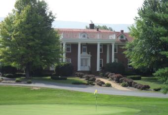 Shenvalee Golf Resort has Balcony rooms