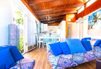 Oceano: Short walk to beach, 4 br, 2 bath, private house! Across street from park & pond has Balcony rooms