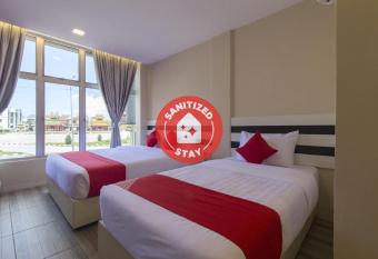 OYO 1145 Lea Guest House & Cafe allows 18 year olds to book a room