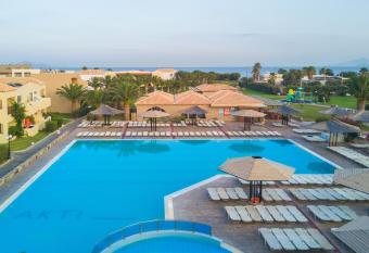 Akti Beach Club has Balcony rooms