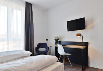 Hayta Hotel Stuttgart Airport Messe has Balcony rooms