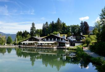 Seehaus Riessersee has Balcony rooms