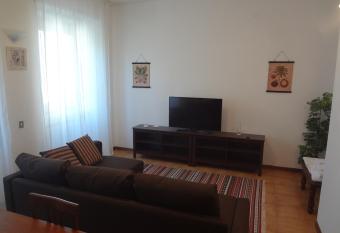 Accademia Apartment allows 18 year olds to book a room