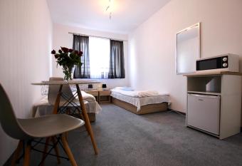 Apartamenty Po  udniowa allows 18 year olds to book a room