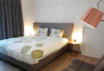 Pluimpapaver Hotel & Glamping has Balcony rooms