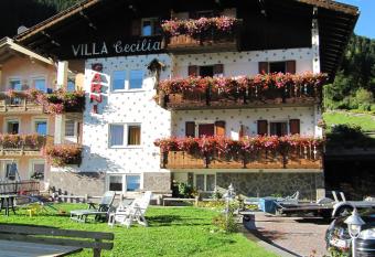 Garn   Villa Cecilia has Balcony rooms