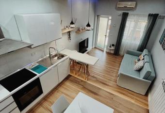 Casa Guidetta has Balcony rooms