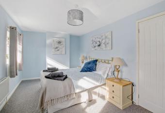 Mariners House has Balcony rooms