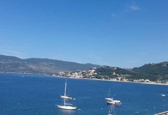 Apartman Aco has Balcony rooms