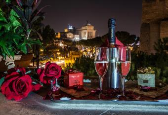 Hotel Romano has Balcony rooms