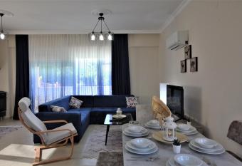 Monna Roza Family Suit has Balcony rooms