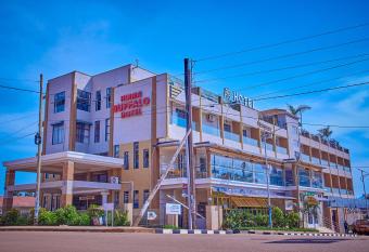 Hoima Buffalo Hotel & Business Hub LTD has Balcony rooms