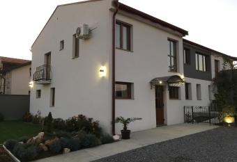 Fru  ka Gora Guesthouse has Balcony rooms