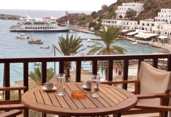 Villa Niki has Balcony rooms