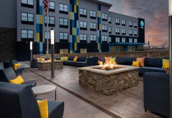 Tru by Hilton Rapid City Rushmore allows 18 year olds to book a room