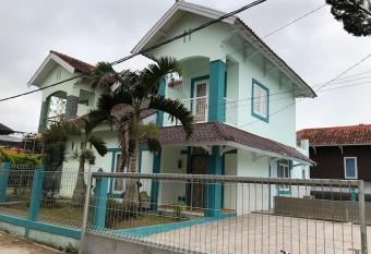 GIISCA FAMILY VILLA has Balcony rooms