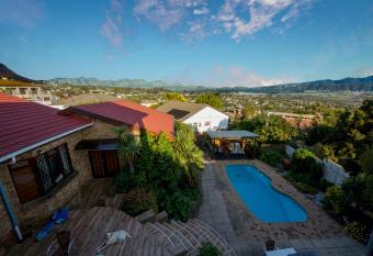 @Abelia Guest House allows 18 year olds to book a room