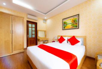 OYO 191 Dragon Hotel allows 18 year olds to book a room