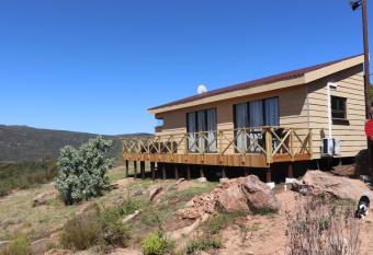 Highlands Eco Estate has rooms with a private hot tub