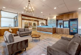 Grand Williston Hotel & Conference Center allows 18 year olds to book a room