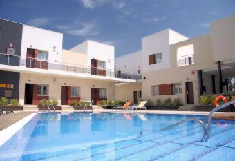 Aparthotel Novo Sancti Petri has Balcony rooms