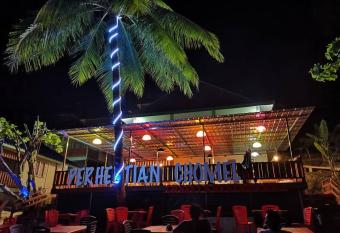 Perhentian Chomel Chalet allows 18 year olds to book a room