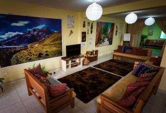 Mama Backpackers allows 18 year olds to book a room