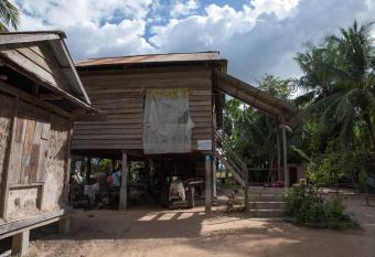 Chansor Community Homestay 15 allows 18 year olds to book a room