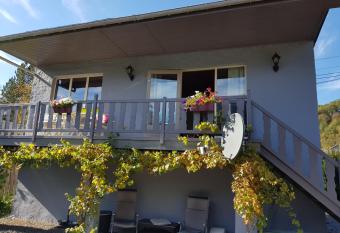 Bungalow Belle Vue - Camping International - Bomal - Durbuy has Balcony rooms