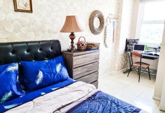 Parahyangan Residences Executive 2BR on 26th Floor by AYA STAYS has Balcony rooms