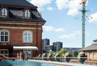 Villa Copenhagen allows 18 year olds to book a room