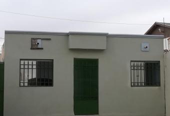 como en tu casa, contamos servicio de transporte, pregunta. allows 18 year olds to book a room