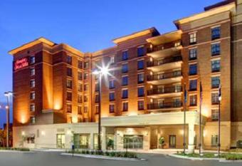 Hampton Inn & Suites Baton Rouge Downtown has Balcony rooms