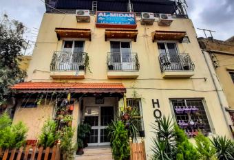 Al Midan Hotel has Balcony rooms