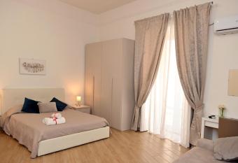 Olimpia Residence has Balcony rooms