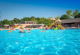 Safaritent at Familiepark Goolderheide allows 18 year olds to book a room