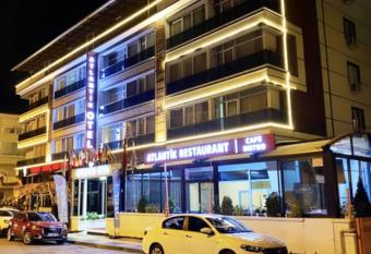 ANKARA ATLANT  K OTEL allows 18 year olds to book a room