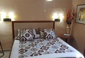 Olive s Apartment has Balcony rooms