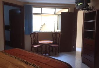 Hotel Lienzo Charro 1 has rooms with a private hot tub