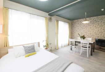 bHOTEL La-Shante - 5 mins walk to the PeacePark & Up to 4 ppl allows 18 year olds to book a room