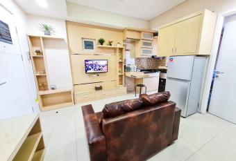 Aya Stays 3 at Parahyangan Residence has Balcony rooms