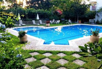 Katerina s apartments has Balcony rooms