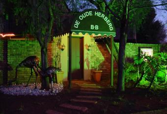 De Oude Herberg has Balcony rooms