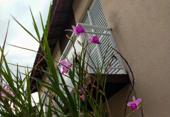 Casa em condom  nio - Enseada has Balcony rooms
