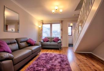 Riviera, The Moorings, Nairn allows 18 year olds to book a room