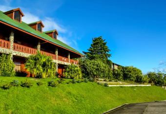 Hotel Heliconia - Monteverde allows 18 year olds to book a room
